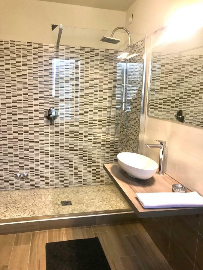 L'Infinito Residence Castelvetro Piacentino Экстерьер фото